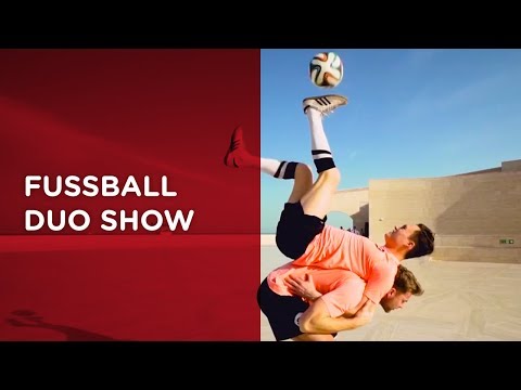 Fussball Duo Show - World&#039;s Best Football Freestyle Duo Show
