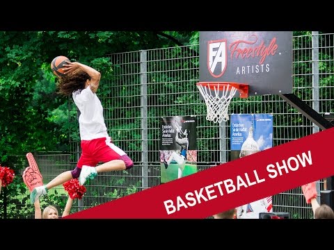 Basketball Show for British Airways powered by Freestyle-Artists, Dunking-Show