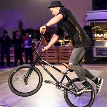 Freestyle-Artists_BREAKMX_Renault_Events