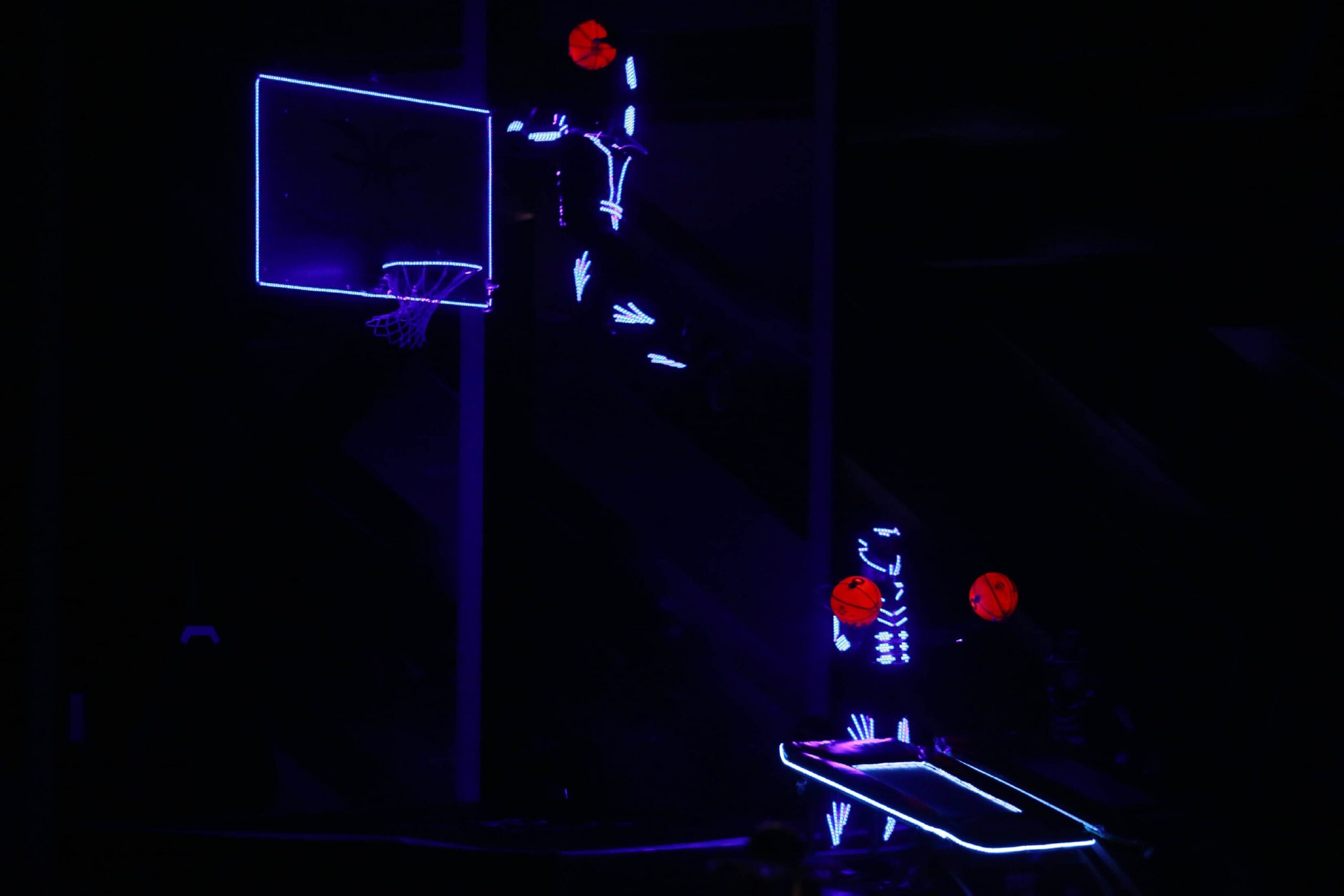 LED Show Basketball