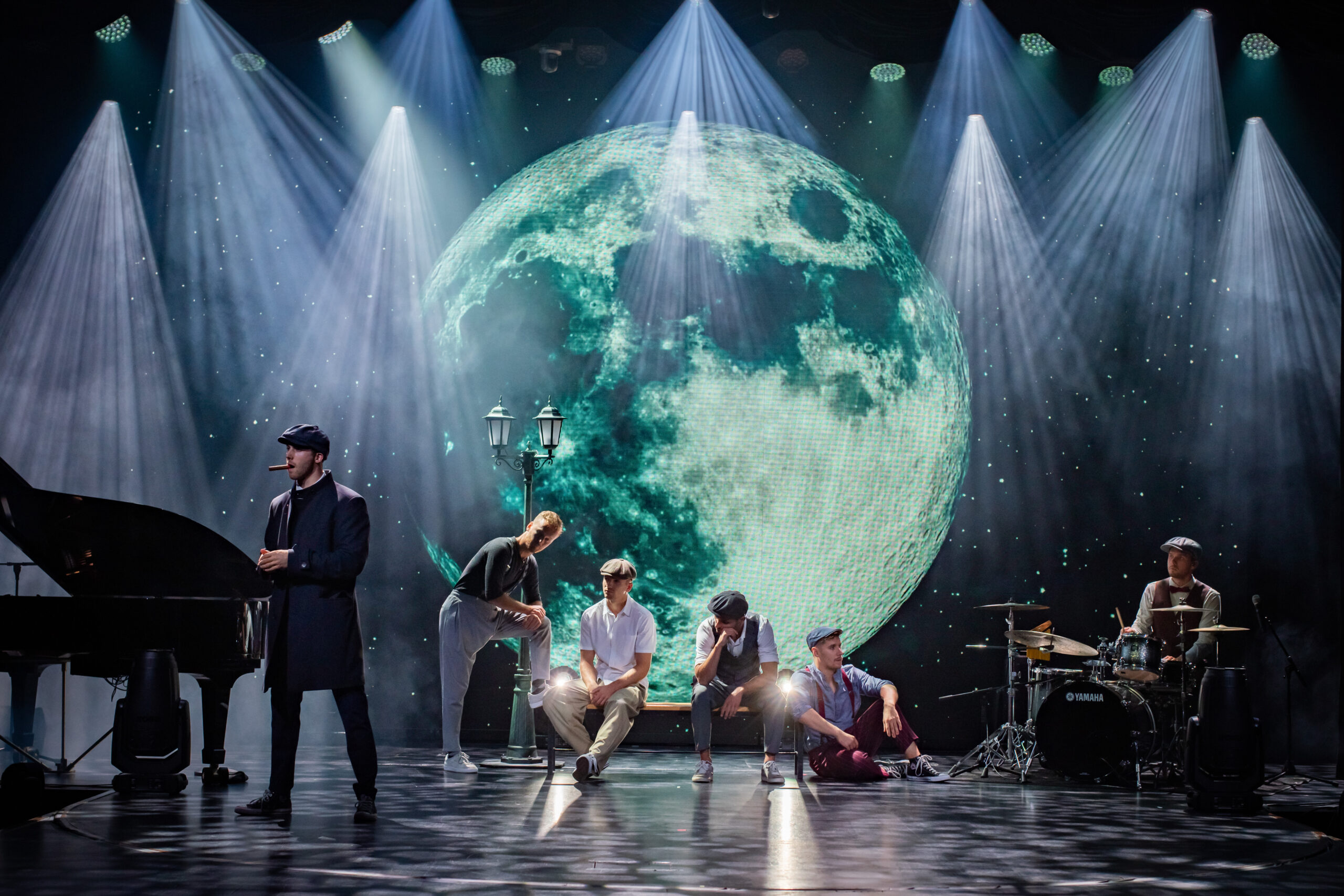 Swing Dance Show, Breakdance Show