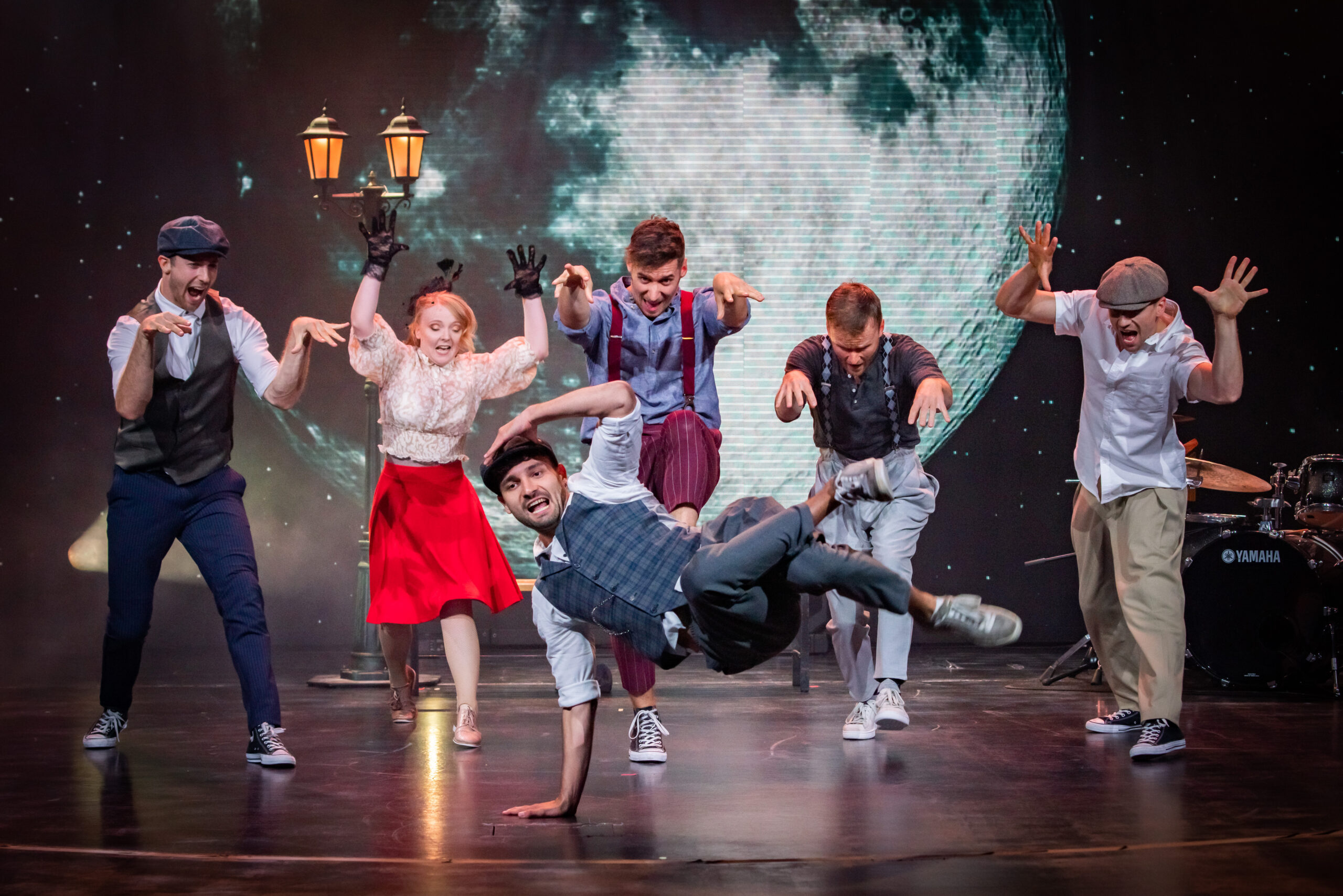 Swing Dance Show, Breakdance Show