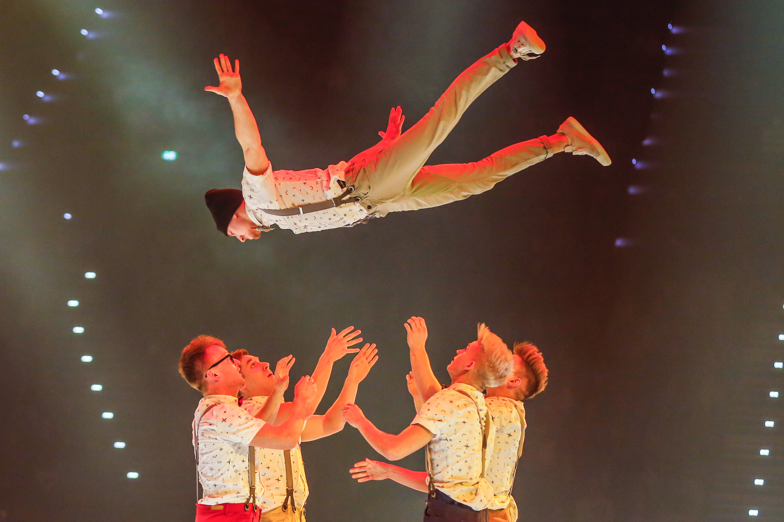 Swing Dance Show, Breakdance Show