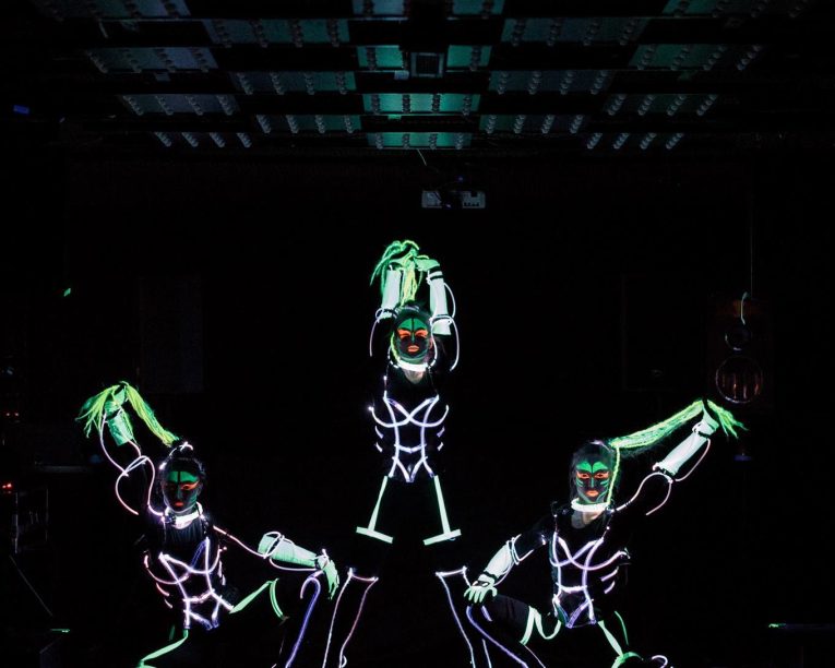 LED Girls Dance Show