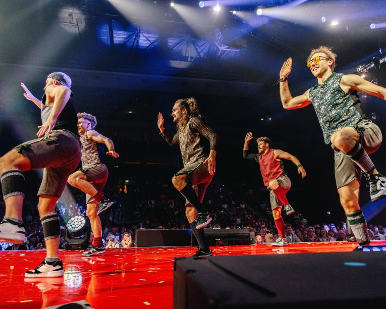 Leder Hosen Show, Breakdance Show