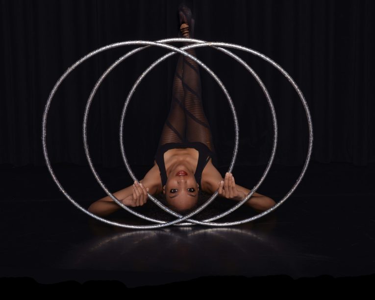 Hula Hoop Show